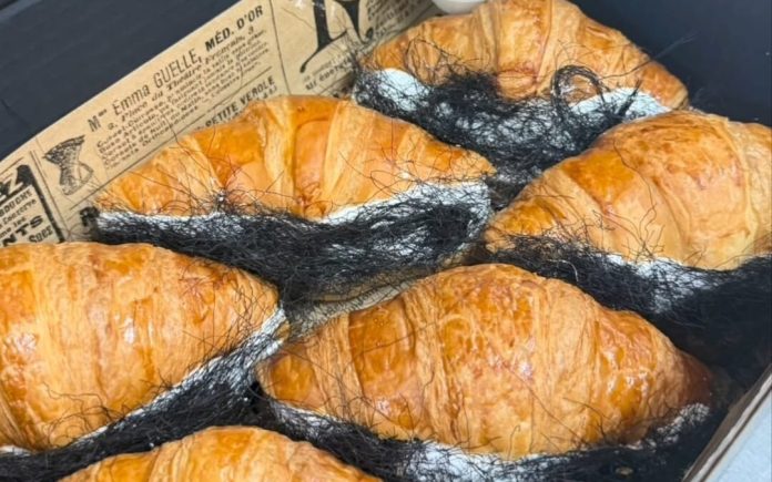 Croissant Viral Asal Thailand Dipastikan Tidak Dapat Bersertifikat Halal di Indonesia